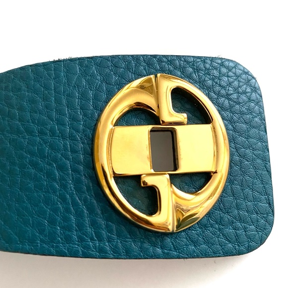 Gucci Cuff Leather Bracelet - Picture 4 of 9